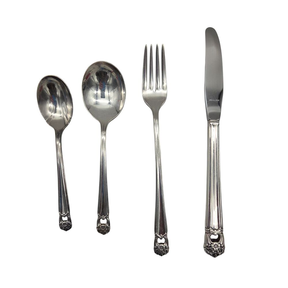1847 Rogers Bros Eternally Yours Silverplate 4 Piece Place Setting Pierced
